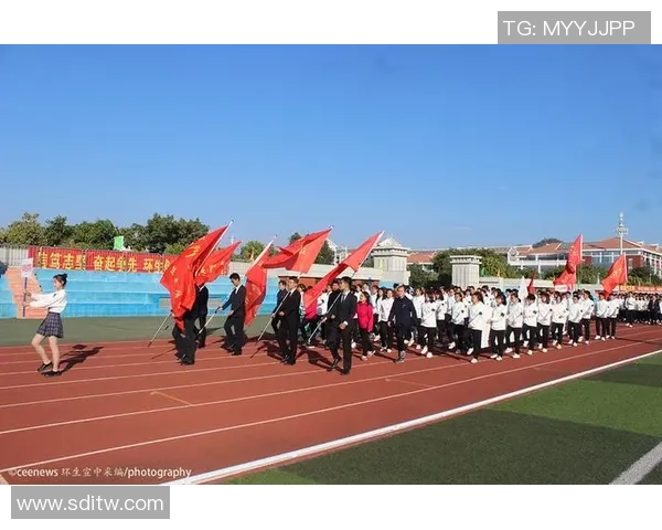 深圳小足球星崛起 未来之星激励少年奋勇拼搏追逐梦想